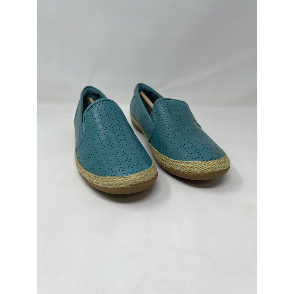 Clarks Collection Size 8 Danelly Molly Teal Leather Perforated Espadrille Loafer